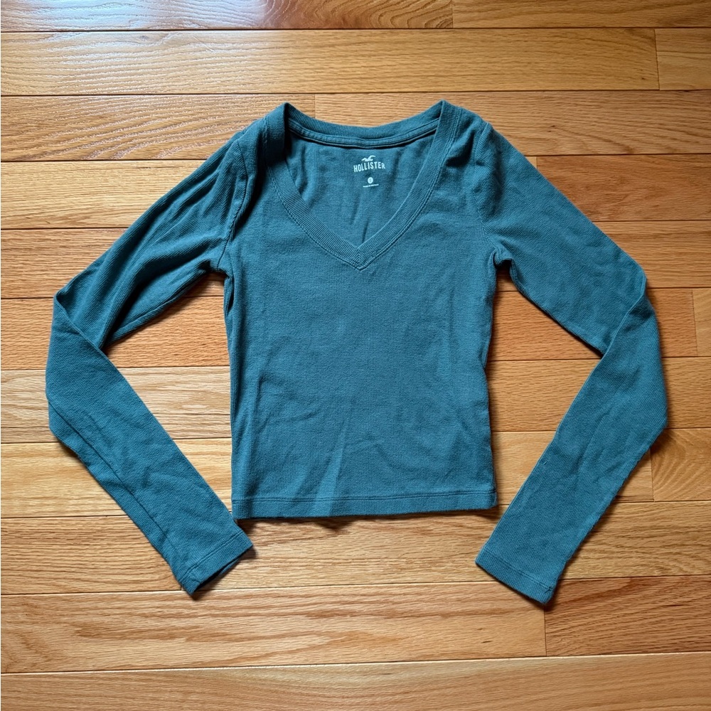 Hollister Women's Ribbed Green Long Sleeve Tee, Size S